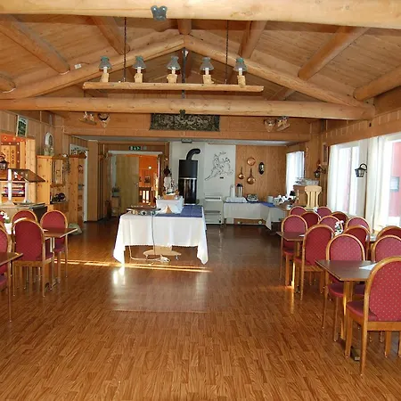 Fjellstue Hotel *